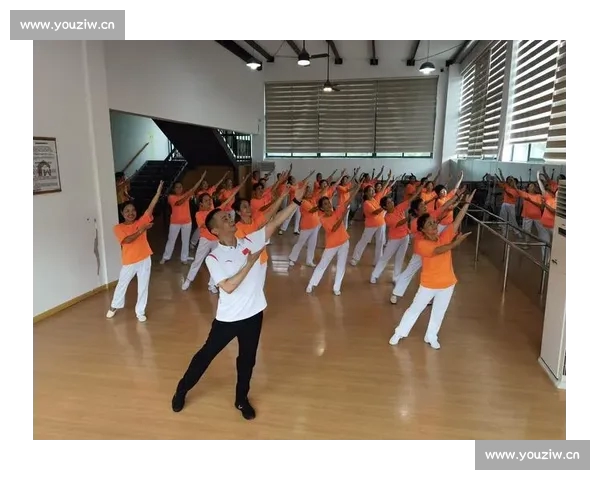 以体育锻炼为核心构建全民健康生活方式新路径探索与社会发展融合实践